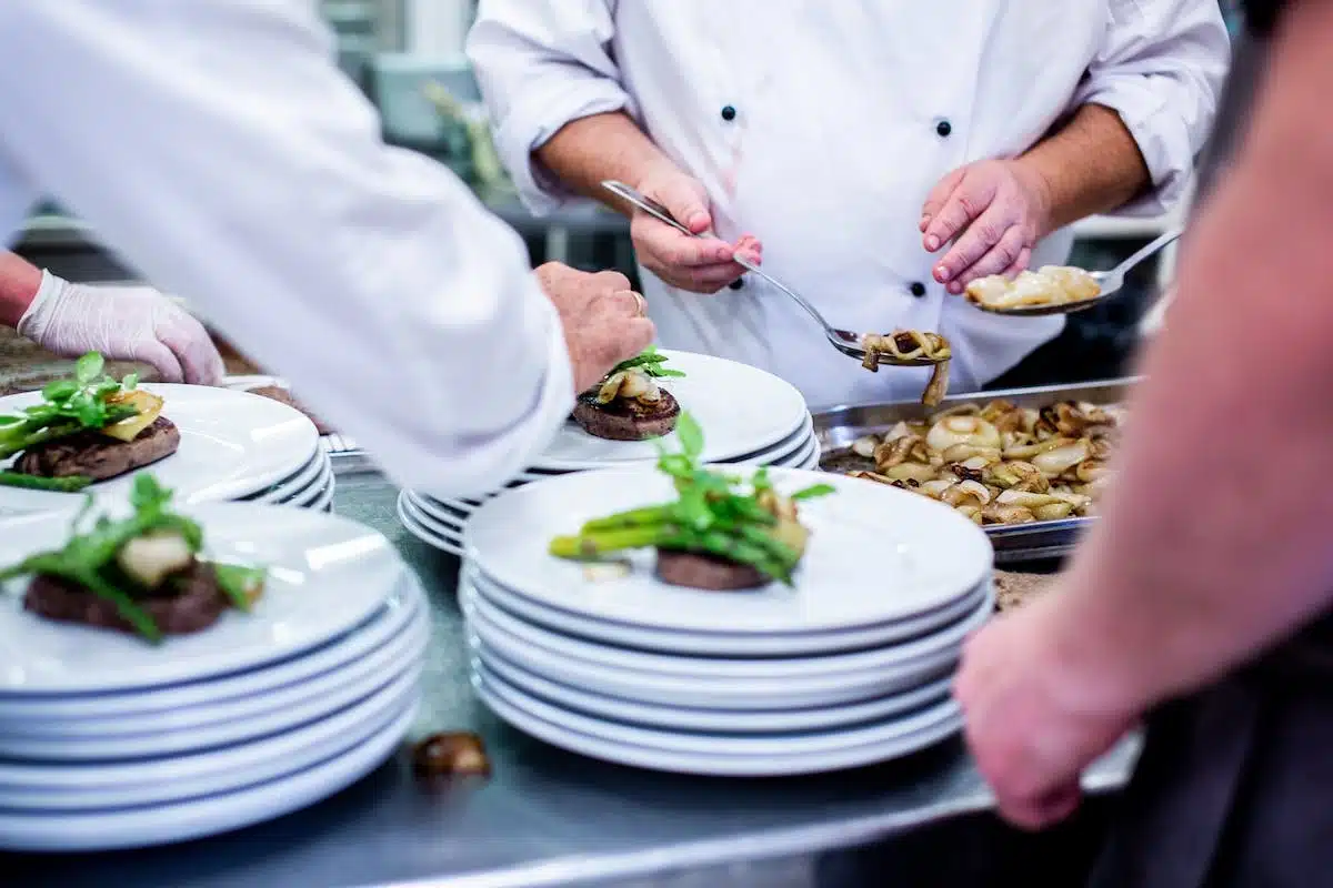 Les secrets de chefs pour réussir les plats complexes à tous les coups