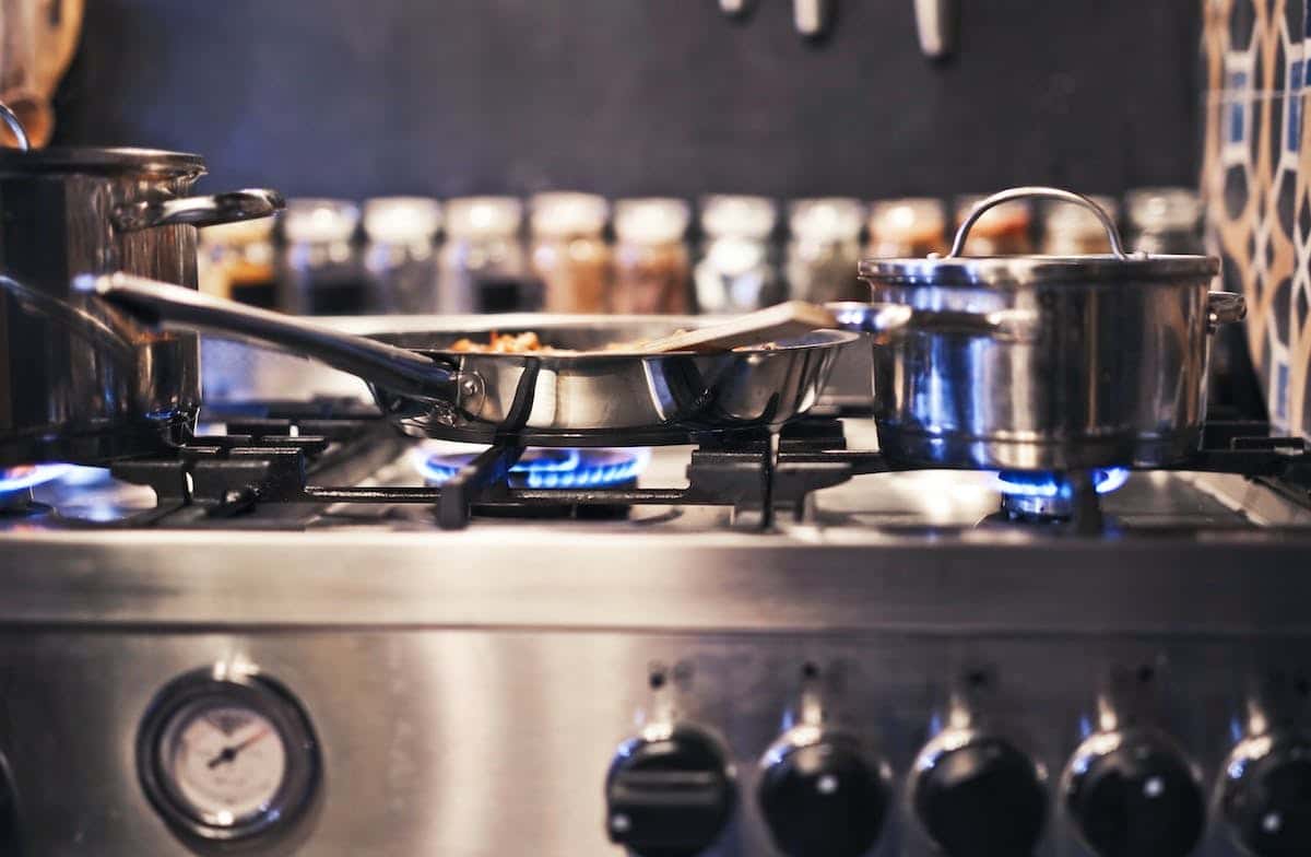 Découvrez les multiples usages des divers types de poêles disponibles