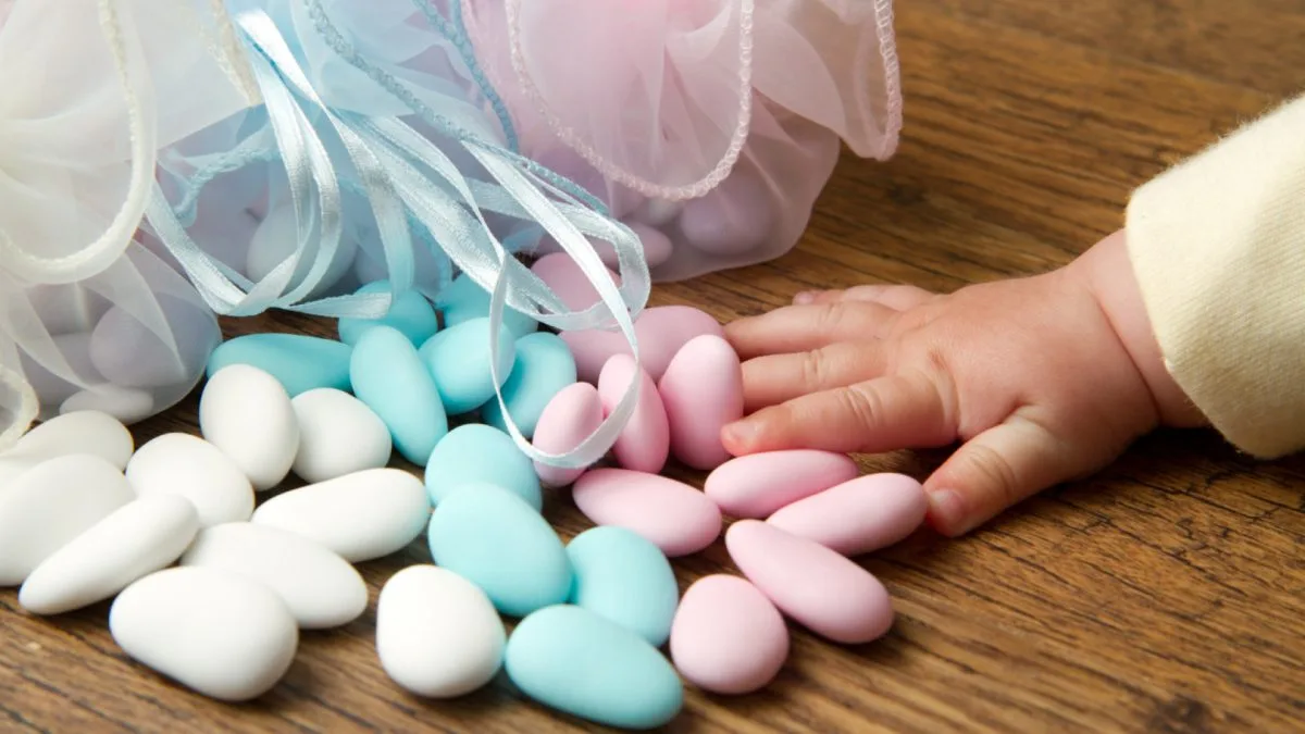 Célébrer l'arrivée de bébé avec des dragées personnalisées